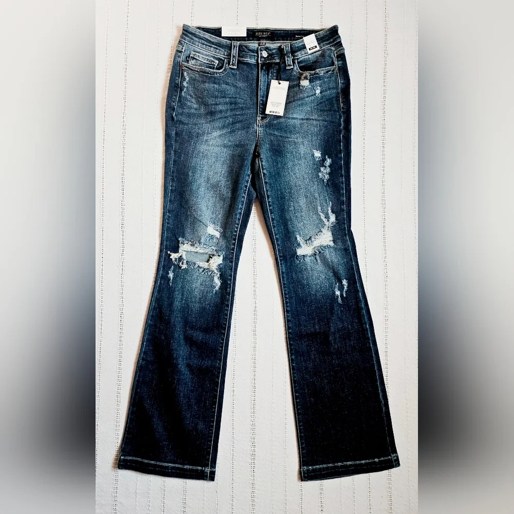 Judy Blue Mid Rise Dark Wash Hand Sand Distressed Bootcut Denim Jeans 13/31 NEW - Picture 8 of 16